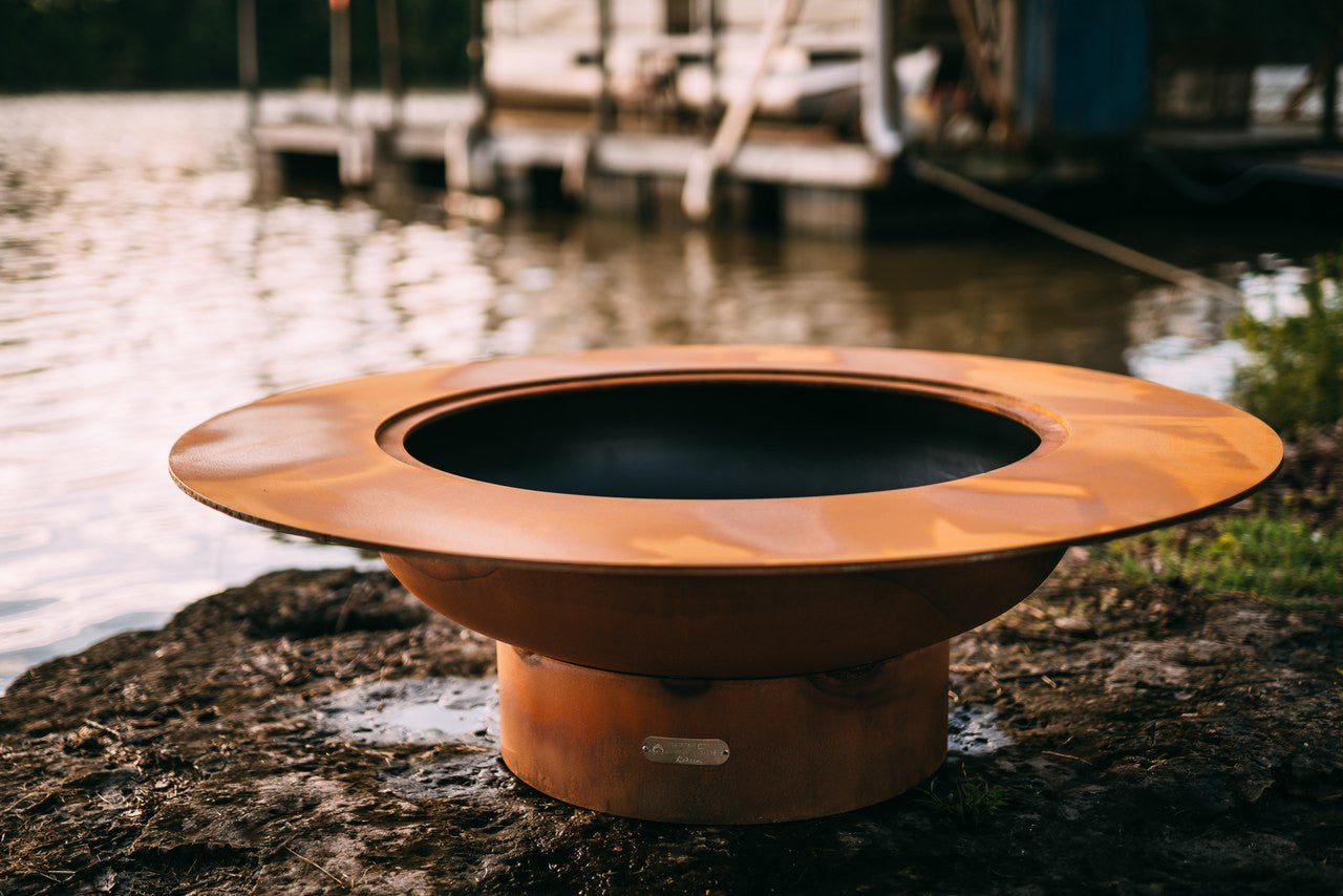 Fire Pit Art Magnum Artisan Fire Pit with Lid