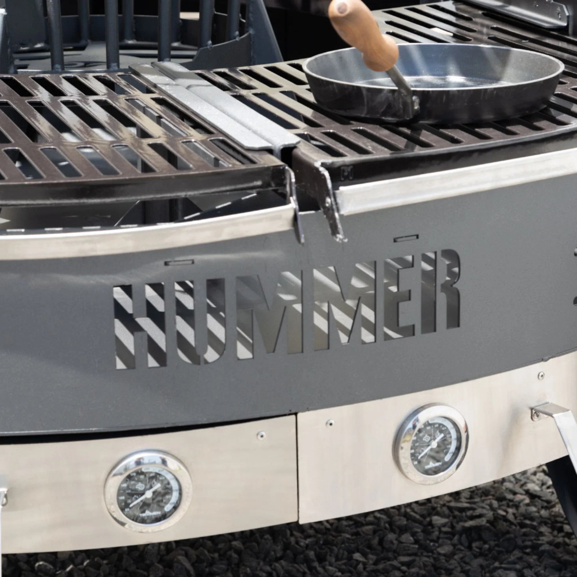 Tromen Hummer Firepit Open Fire Mega Grill with Oven
